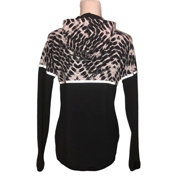 SAUCONY Sz M Women's Track Star Thermal Construction Deep Scuba Shaped Hoodie - Picture 5 of 7